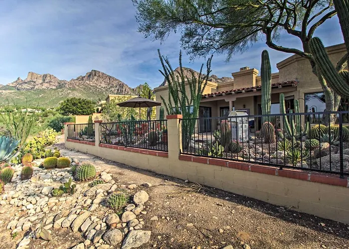 Getaway W/ Patio, Bbq & Mountain Views! Oro Valley
